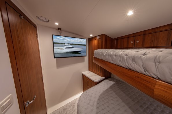 5 VIP Stateroom 3